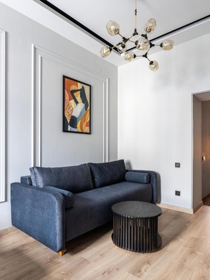Modern Apartment Lviv Exterior photo