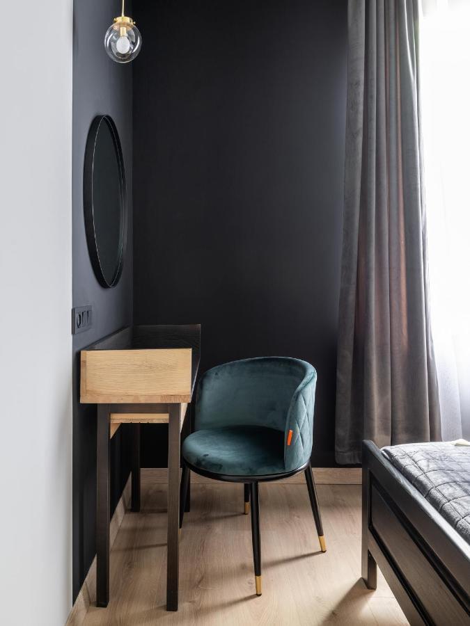 Modern Apartment Lviv Exterior photo