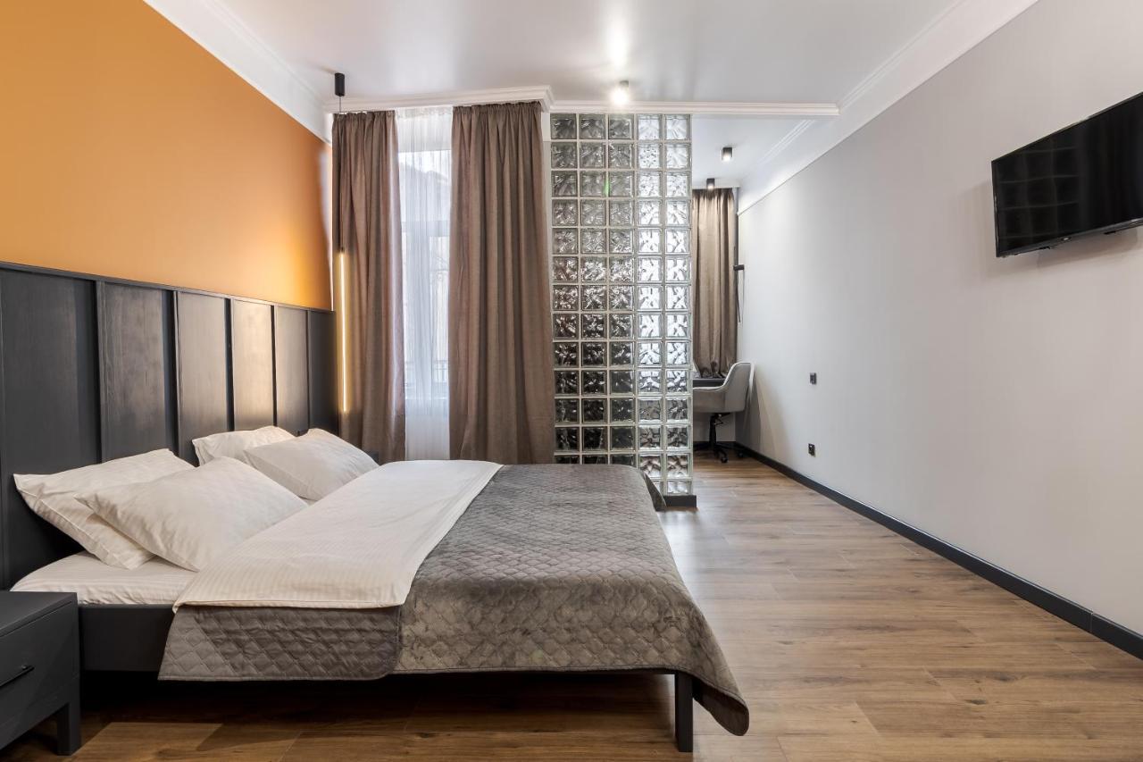 Modern Apartment Lviv Exterior photo